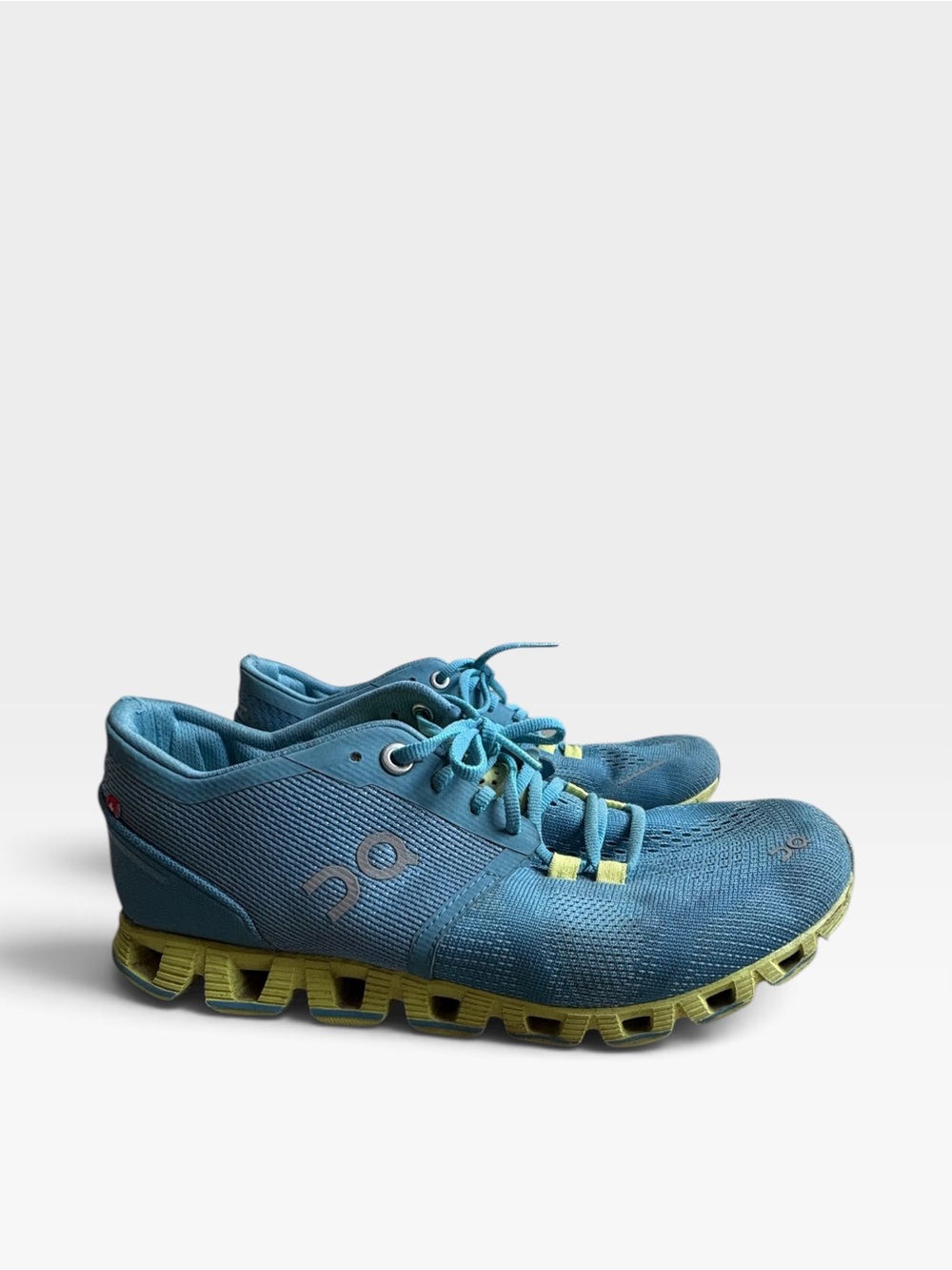 On Running Women's Sneakers in Teal with Yellow Sole